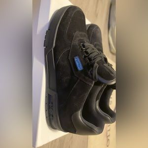 Louis Vuitton trainer sneakers black 7.5 men’s